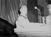 Richard Sandler talar i Aulan
Februari 1940
