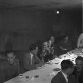 Reportage av taklagsfest. 22 september 1956.
Lönns Målerifirma, Åkargatan 45
