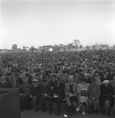 Arbetartåget.  Första maj 1948. Arbetarbladet.