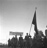 Arbetartåget.  Första maj-demonstration 1948. Arbetarbladet.