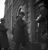 Reportage för Gefle Dagblad. Stadsfullmäktigeval 1938 på Stadshuset

