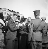 Landstormen rycker in år 1939. Armén delades fram till år 1941 in i bevärings- och landstormsmän. Landstormen var de över 35 år, av de värnpliktiga.
