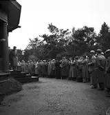 Landstormen rycker in, 1939. Armén delades fram till 1941 in i bevärings- och landstormsmän. Landstormen var de över 35 år, av de värnpliktiga.

