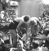 Den 23 juli 1938. Barnutflykt till Furuvik. Reportage för Gefle-Posten

