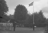 Den 16 juni 1938. Firande av Konung Gustaf V 80 års-dag. På fängelsegården