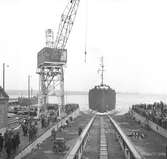 Stapelavlöpning. Den 19 februari 1949. Norskt fartyg. Gävle Varv anlades 1873. Efter en konkurs 1921 bildades Gefle Varfvs och Verkstads Nya AB, som bland annat tillverkade oljecisterner och utrustningar till pappersmassefabriker. På 1940-talet återupptogs skeppsbyggeriet.
