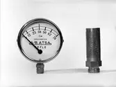Vakummeter. 26 september 1945. Atsa AB.
