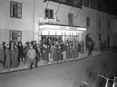 Metropol-biografen på Norra Kopparslagargatan. Den 15 oktober 1949