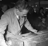 Hantverkstävlingarna på Rotundan Folket Park. 27 mars 1949.