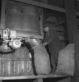 J. Em. Delin AB försäljing av kol och koks. År 1949.