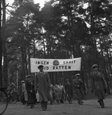 Folknykterhetens dag. Demonstrationståg till Boulognerskogen. År 1949. Reportage för Gefle Dagblad.