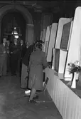 Hantverksmässa på stadshuset. 7 november 1949.