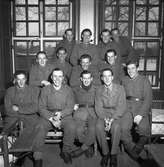 Rekryter 1946-1947. Grupp tagen på regementet. Mars 1947. Östlund 303, 4 kompamiet I 14.
