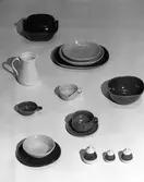 Husgeråd, mat och kaffeservis. Den 16 januari 1962
Bobergs Fajansfabrik AB.
