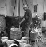 Duro Tapet AB
Blandar färg till tapettillverkningen
