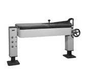 AB Skoglund & Olson. Gefle. Gjuteri och Mekanisk Verkstad. Känt för bland annat järnspisar och leksaker. Företaget startades 1874 av Erik Gustaf Skoglund och Axel Olsson. Firman blev aktiebolag 1914 och hade på 1930-talet cirka 260 anställda i produktionen och ett 30-tal på kontoret. Stekgryta för storkök
