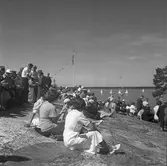 Furuvik. Segelregatta ute vid Furuskär
