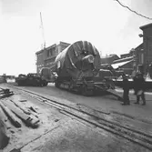 Cylinder kommer till fabriken på Sellbergs transport. Korsnäs AB. Den 12 januari 1961.
