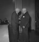 Medaljutdelning i Staffans kyrka. Korsnäs AB