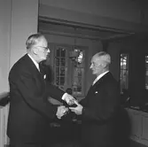 Medaljutdelning i Bomhus kyrka. Korsnäs AB