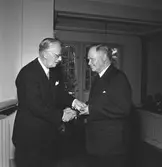 Medaljutdelning i Bomhus kyrka. Korsnäs AB