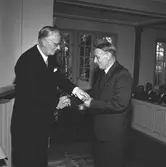 Medaljutdelning i Bomhus kyrka. Korsnäs AB