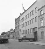 L. Haglund & Co, med varumärket Elhå. Grundades som en affär för mössor, hattar och pälsvaror av Lars Haglund 1872.