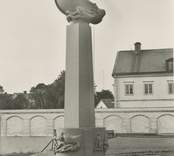Skulpturen Spejande sjömannen i Västervik.