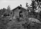 Rökstugbadstuga. Östra Rosbacken, Bredsjön, Lekvattnet, Värmland. Användes som snickar- och drängstuga. 