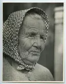 Änkefru Augusta Jonsson 82 år.