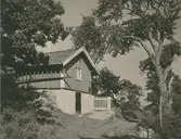 Bod vid byvägen från hamnen mot byn