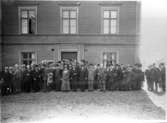 Utanför Rantens hotell, mosskultursmötet 1917.