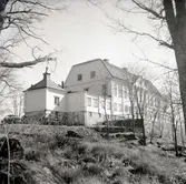 Fredriksbergs herrgård från nordväst.