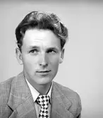 Tage Josefsson, Elinge. Foto i maj 1952.
