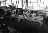 Gammal svarv i mekaniska verkstaden. Foto i maj 1960.