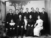 Grupporträtt - familjen Forslöw, Östhammar, Uppland