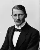 Oscar Pierrou



