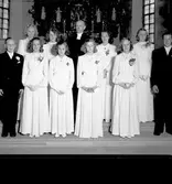 Strömkvist, kyrkoherde med konfirmander.