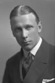 M. Wigzell

