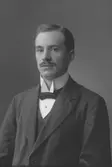 L. W. Larsson
