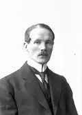 Herr Lind