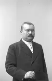 Redaktör Carl M. Lind