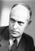 Doktor S. Arnell. November 1944.
