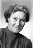 Fröken Märta Olsson, Hättskär, Sala. 21 november 1944.