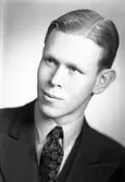 Herr Bengt Hultin, Norra Rådmansgatan 20, Gävle.      28 december 1944.