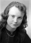 Siv Hellström, Södra Sjötullsgatan 17, Gävle. 9 januari 1945.