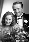 Brudparet Hedqvist, Stockholm 32. 31 mars 1945.