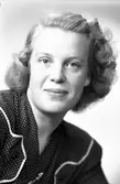 Ebba Stenman, Storgatan 34, Sandviken. 5 maj 1945.