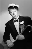 Kandidat Åke Ström, Lundavägen 13, Gävle 5. 13 maj 1945.