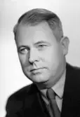 Herr Nils Ljung, Strömsborgsvägen 10, Gävle. 1 oktober 1945.